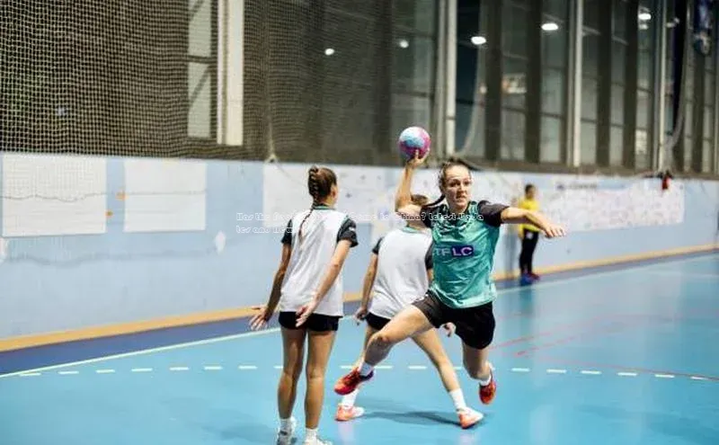 恒行6娱乐登录入口百度社团赞助平台Has the Football Player Come to China? Latest Updates and News